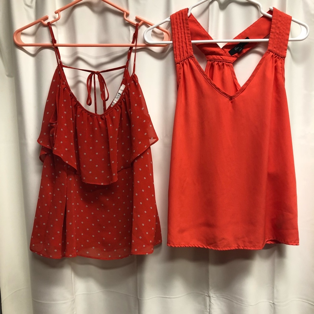 Pair of forever 21 tops SM & Med